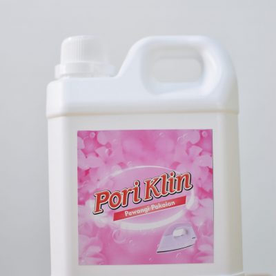 Pewangi Pakaian